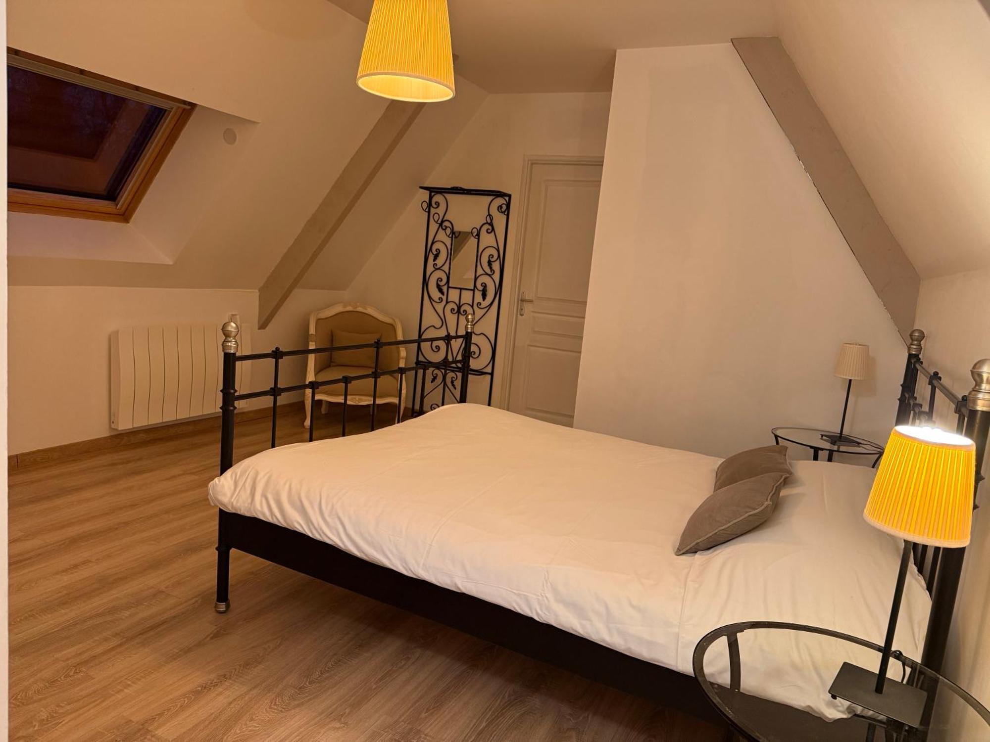 Le Chateau De Greges Bagian luar foto